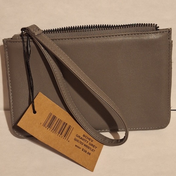 Steve Madden Wristlet NWT Gray Quilt Herringbone Magnetic Snap Latch - Picture 3 of 7